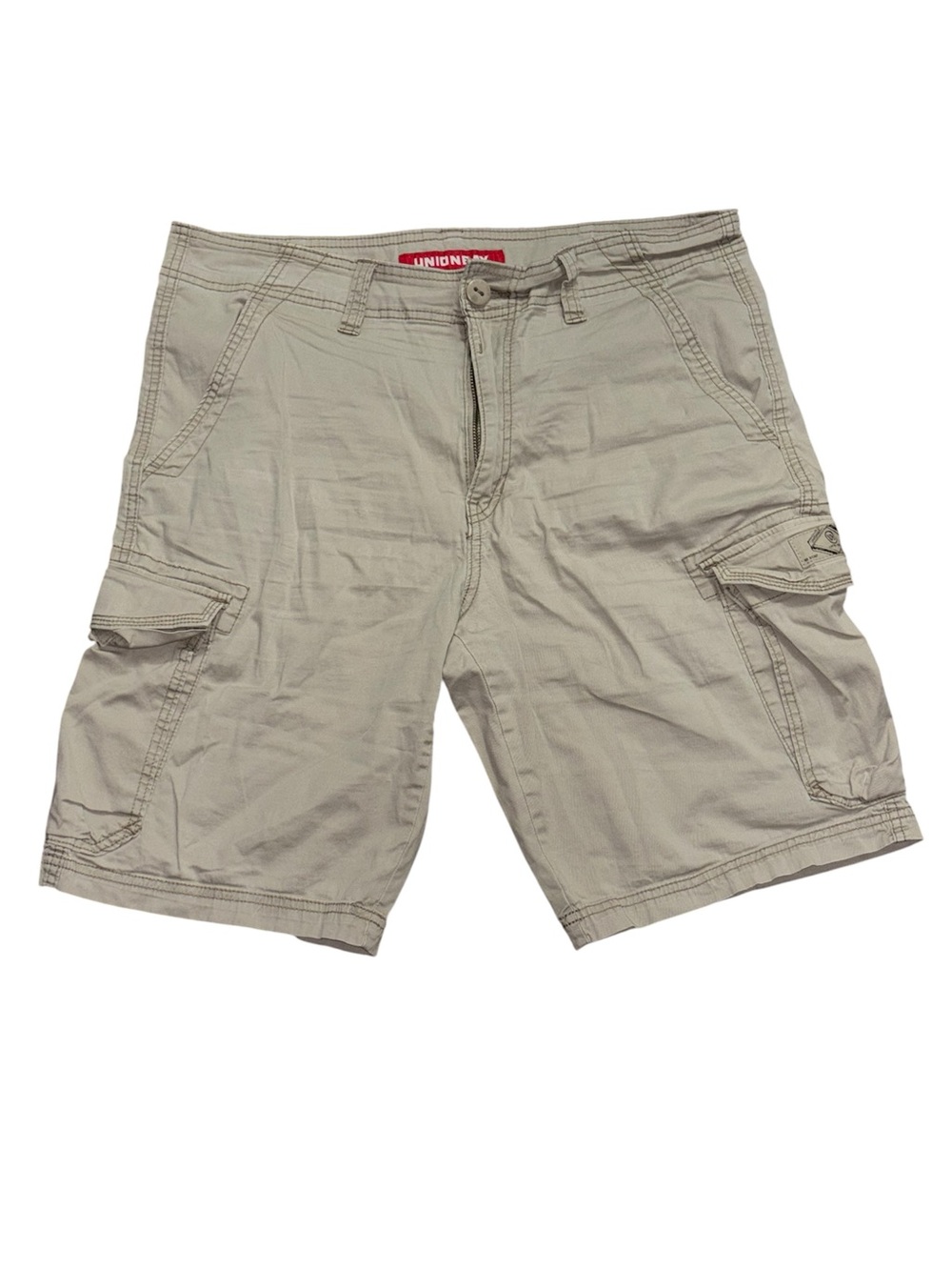 khaki cargo shorts